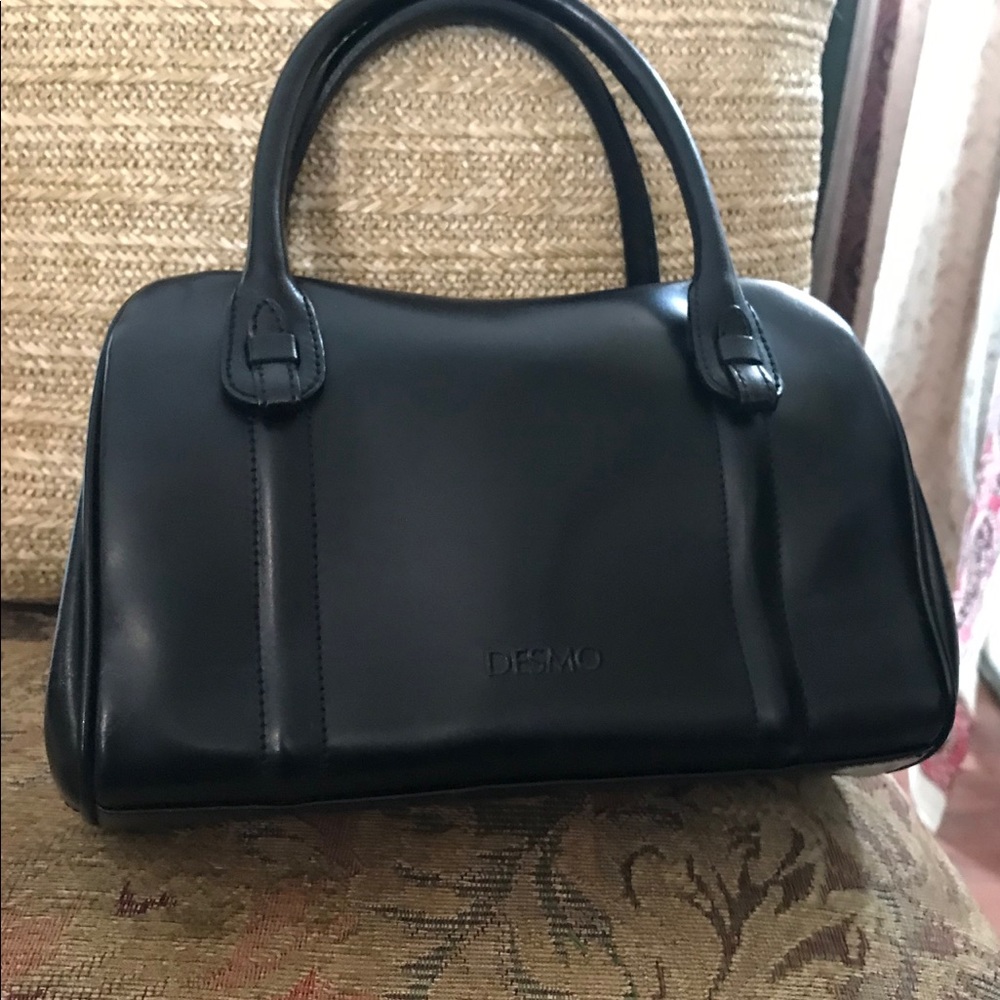 - Desmo handbag perfect size for the necessary thing
